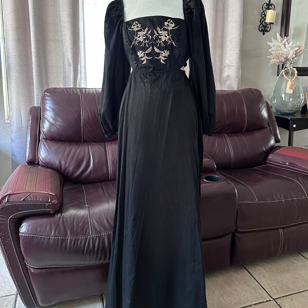 Anthropologie Embroidered Cut Out
Maxi Dress Size Small Black - Picture 9 of 15